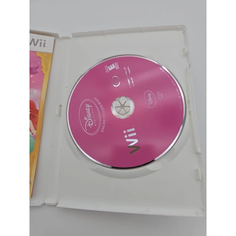Disney Princess: Enchanted Journey Nintendo Wii 2007 Complete Tested Video Game